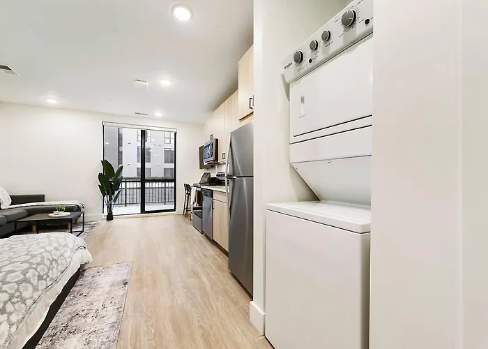 Studioapt W/gym+ev+free Parking+near Pitt Uni Upmc Apartment *