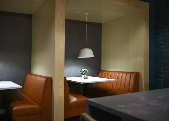 Apartment Studioapt W/gym+ev+free Parking+near Pitt Uni Upmc *