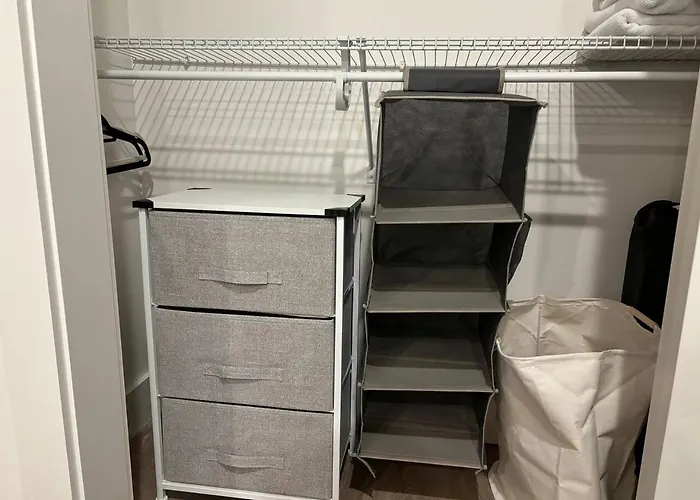 Studioapt W/gym+ev+free Parking+near Pitt Uni Upmc *