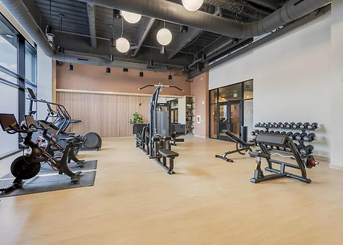 Apartment Studioapt W/gym+ev+free Parking+near Pitt Uni Upmc Pittsburgh
